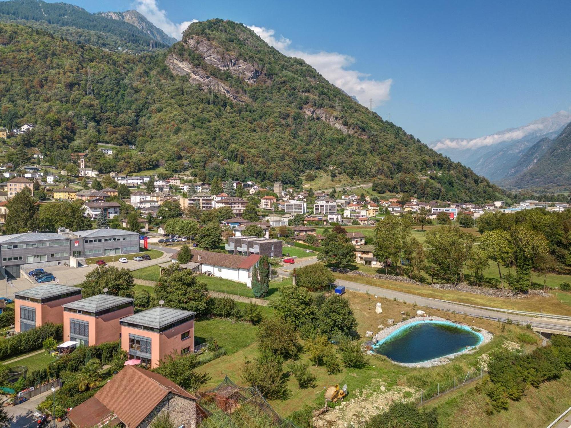 Casa Oliver, Tra La Calanca E I Castelli Di Bellinzona Grono Quarto foto