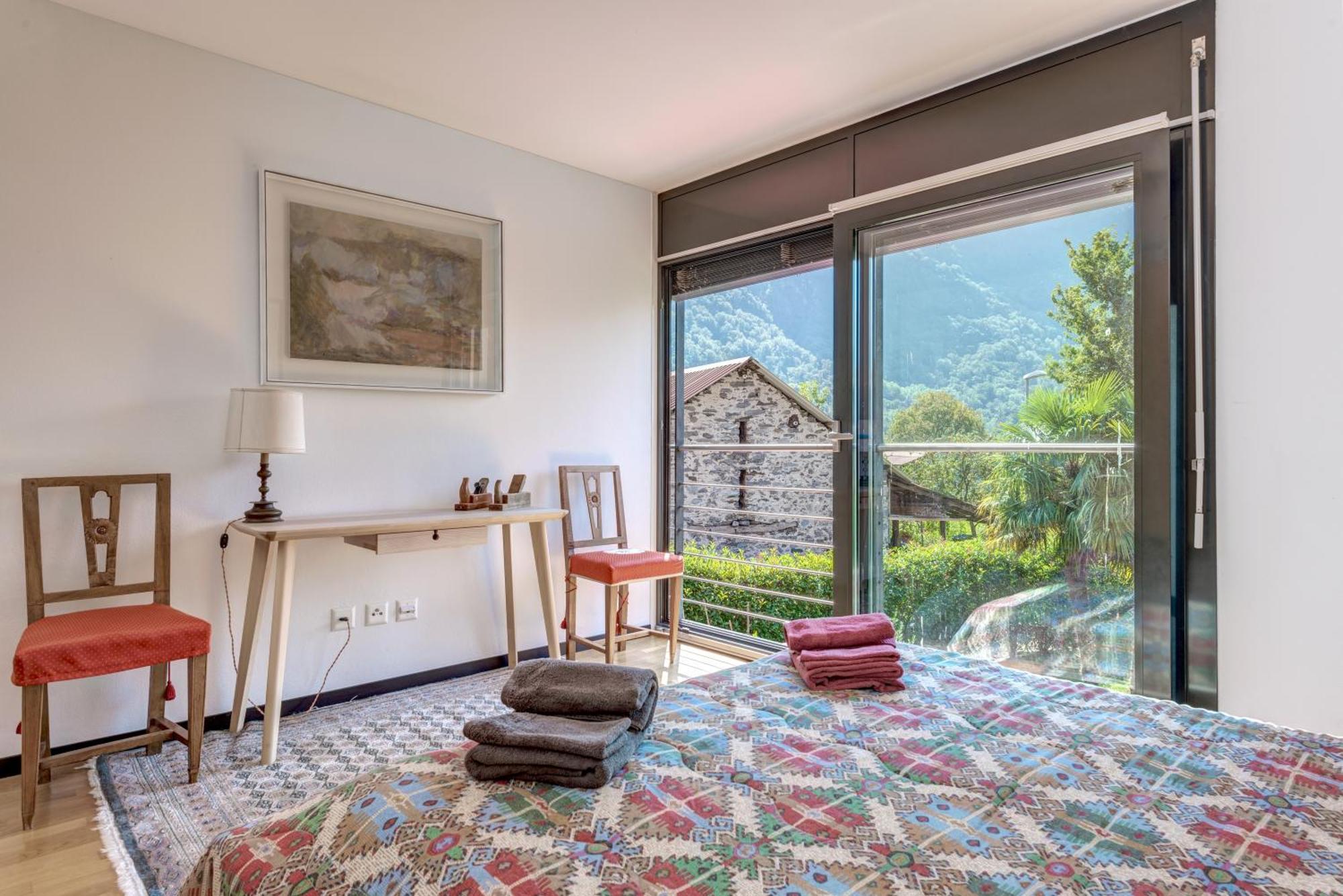 Casa Oliver, Tra La Calanca E I Castelli Di Bellinzona Grono Quarto foto